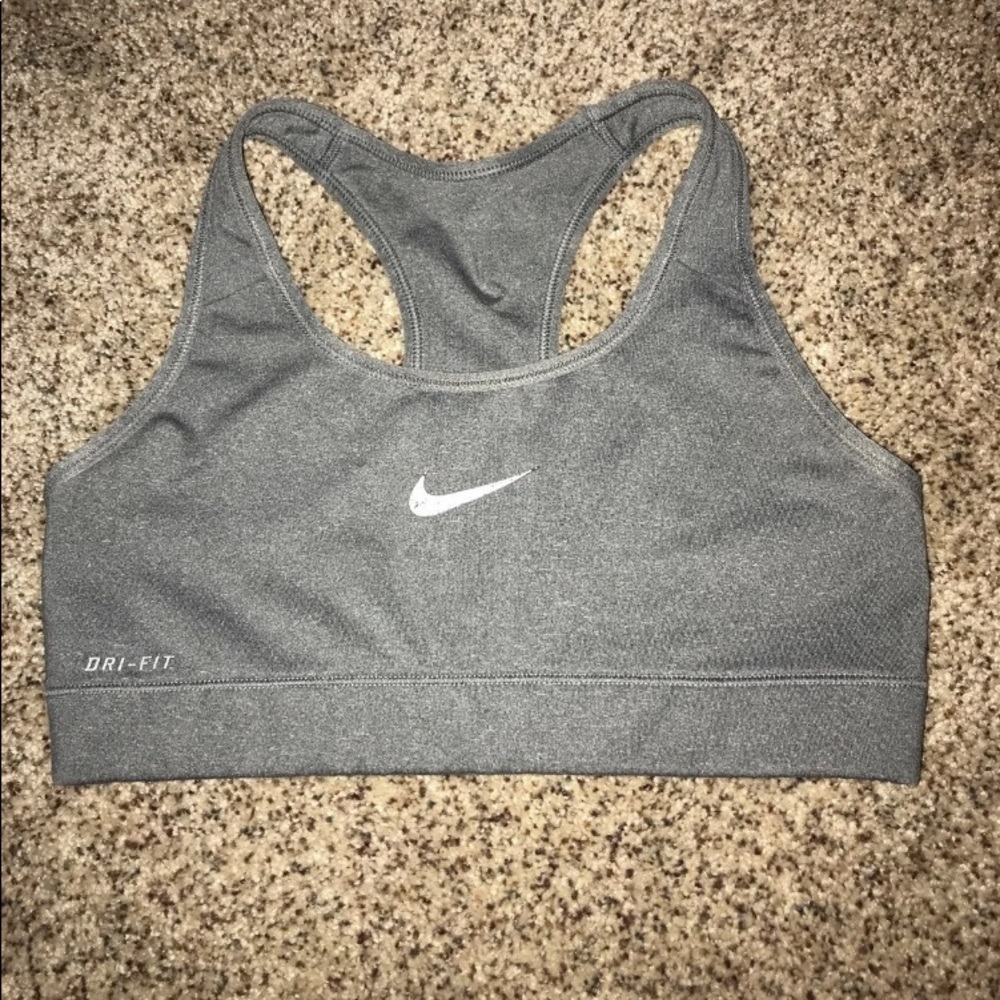 NIKE GRAY SPORTS BRA